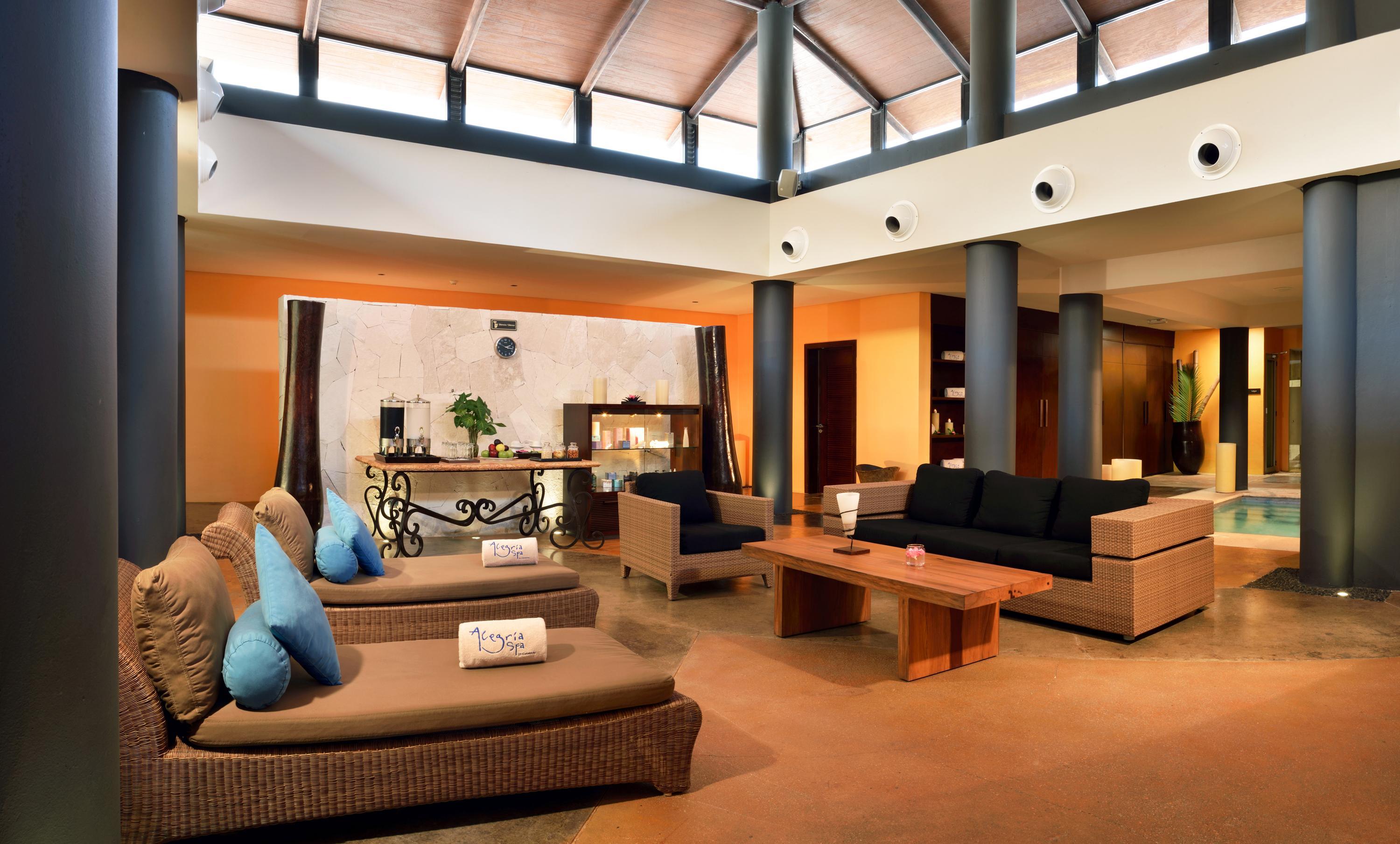 Catalonia Riviera Maya Resort & Spa Puerto Aventuras Exteriér fotografie The interior of the spa at the Bvlgari Hotel, London