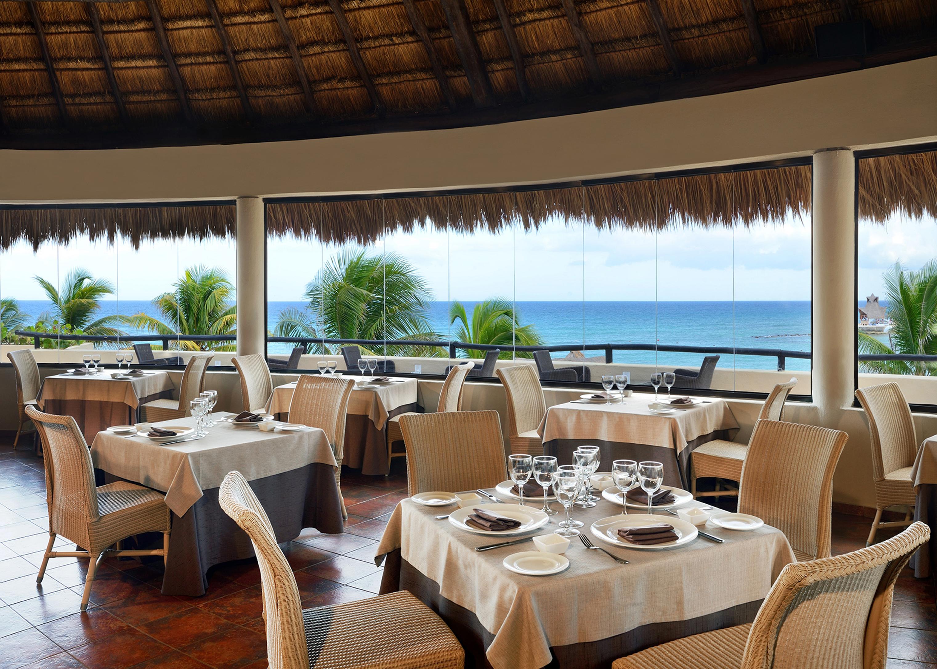 Catalonia Riviera Maya Resort & Spa Puerto Aventuras Exteriér fotografie Restaurant at the Grand at Moon Palace