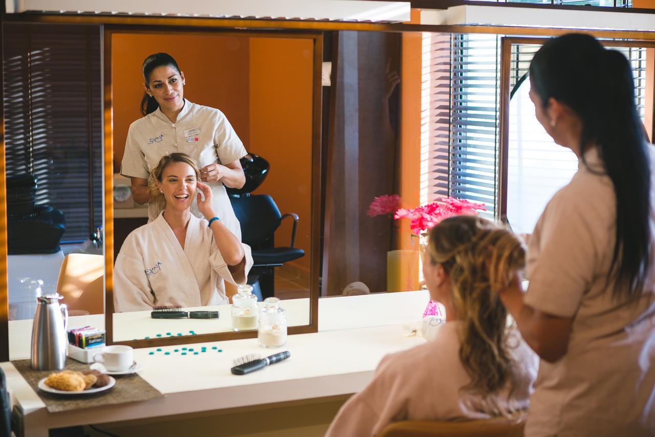 Catalonia Riviera Maya Resort & Spa Puerto Aventuras Exteriér fotografie A guest at the spa